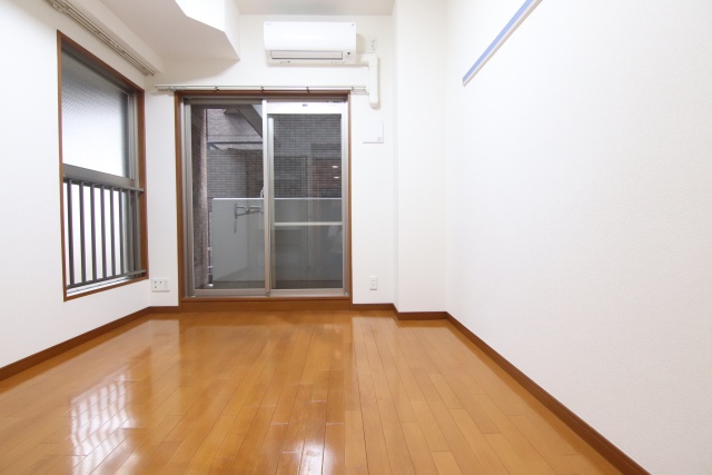 居室・リビング　※別室の参考写真の為、現況優先です。