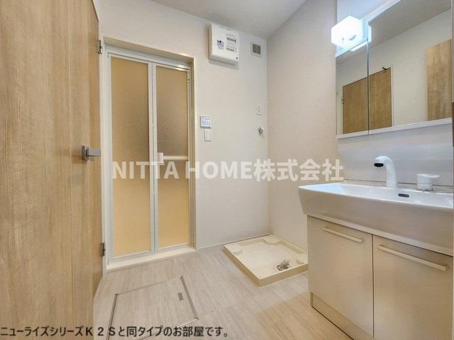 洗面設備　【イメージ写真】シャワー付き洗面台!(^^)!