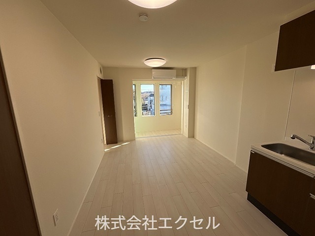 居室・リビング　明るい室内です。