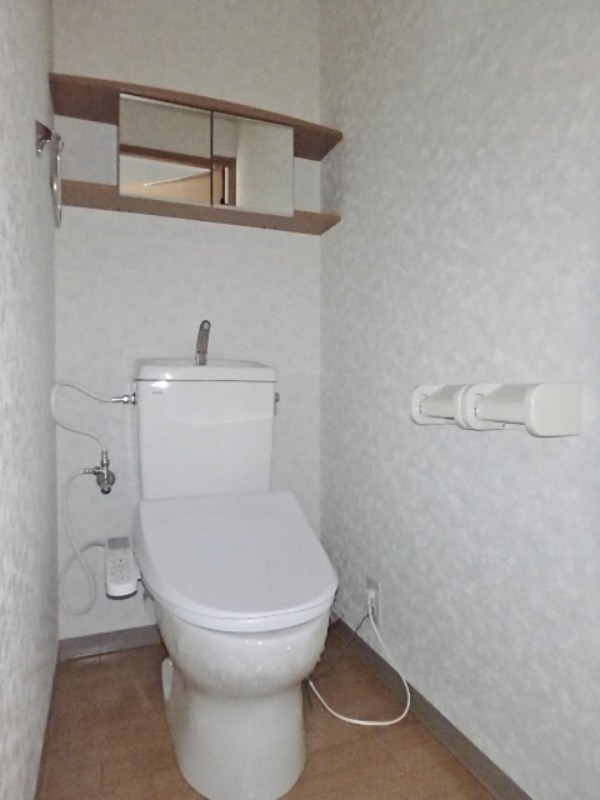 トイレ　図面と現状に相違がある場合には現状を優先