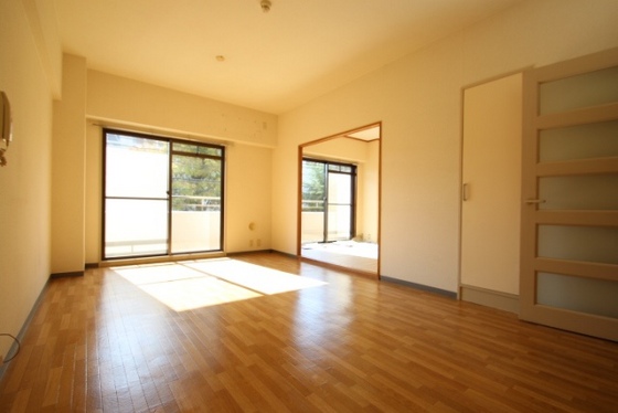 居室・リビング　※別号室