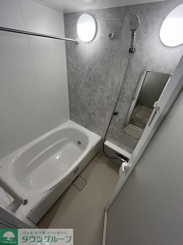 バス・シャワールーム