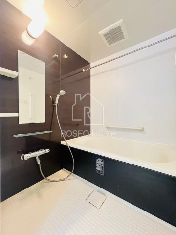 バス・シャワールーム　同マンション別部屋：参考写真