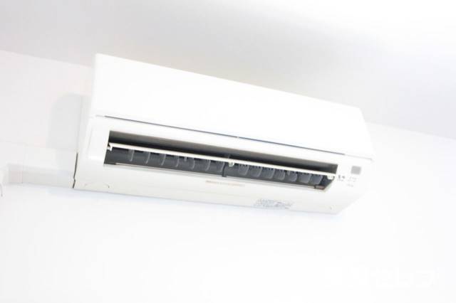 その他設備　エアコン２基付いています