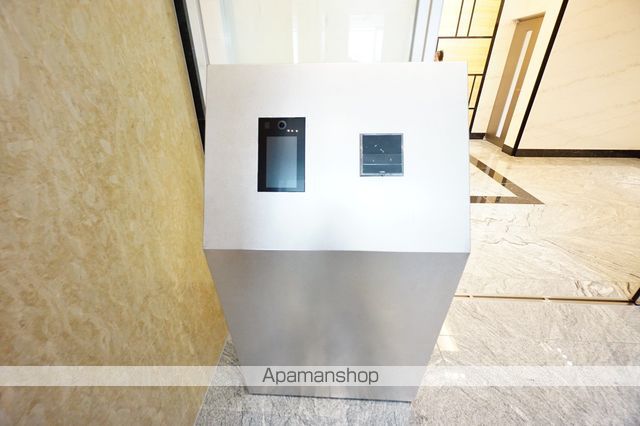 ロビー　ロビー