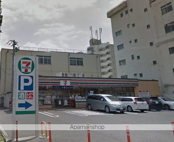 コンビニ　セブンイレブン（コンビニ）まで230m