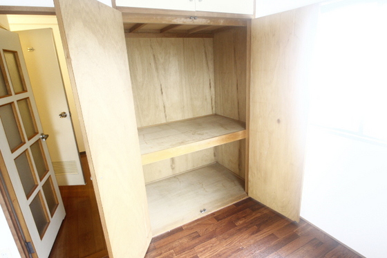 収納　※別号室の写真です