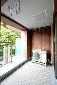 バルコニー