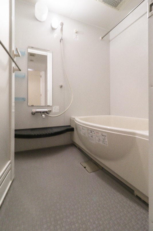 バス・シャワールーム　図面と現状に相違がある場合には現状を優先