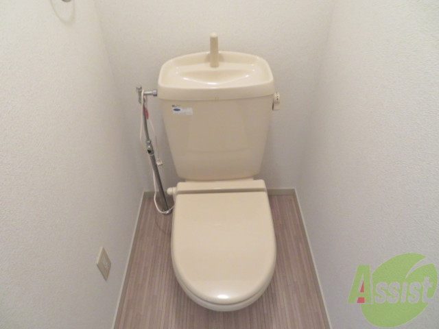 トイレ　トイレは個別になっているのでゆっくりと使えますね。