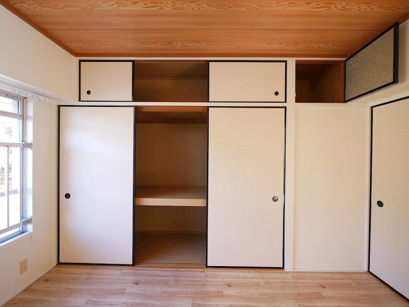 収納　北側洋室6帖