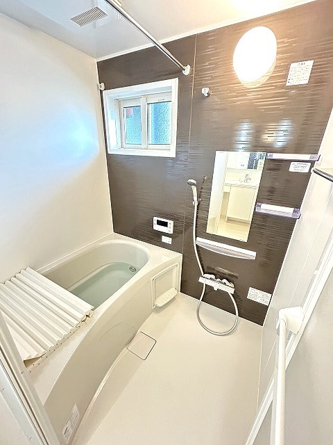 バス・シャワールーム　写真は102号室です（参考）