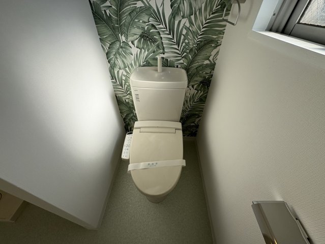 トイレ　KAKOビル