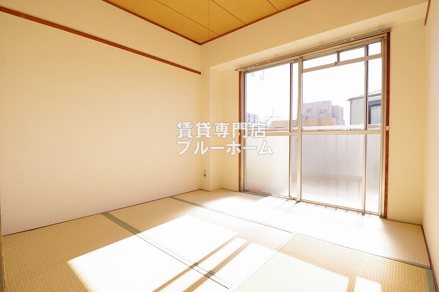 その他部屋・スペース　6帖の広い和室です！
