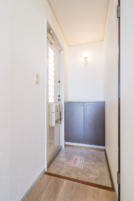 玄関　図面と現状に相違がある場合には現状を優先