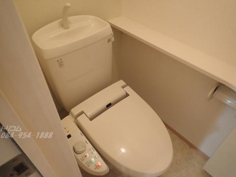 トイレ　シャワー付トイレ