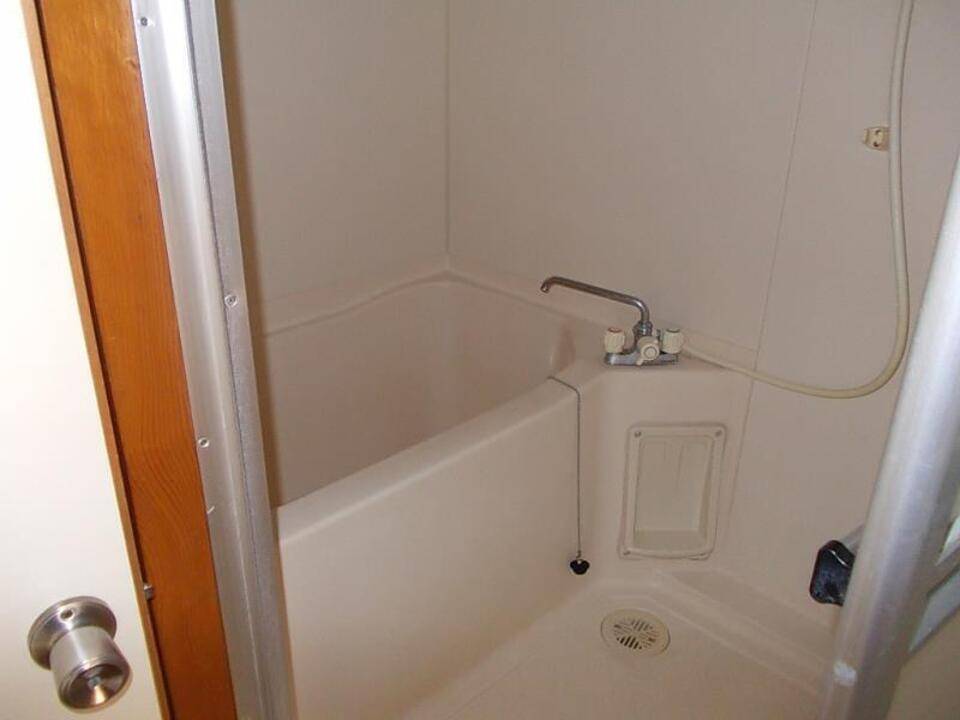 バス・シャワールーム　浴室