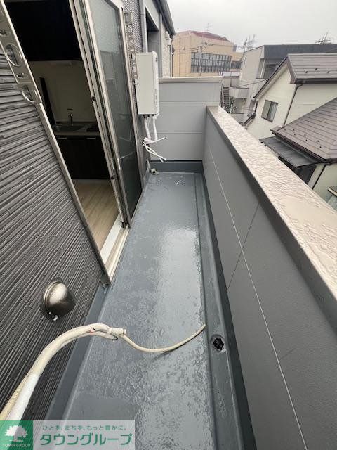 バルコニー　バルコニー