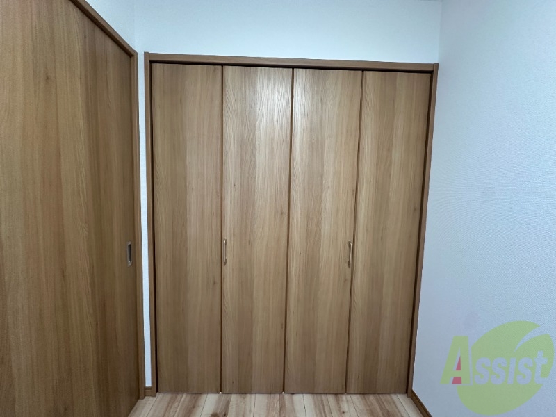 収納　寝室の収納場所です。沢山収納できそうですね