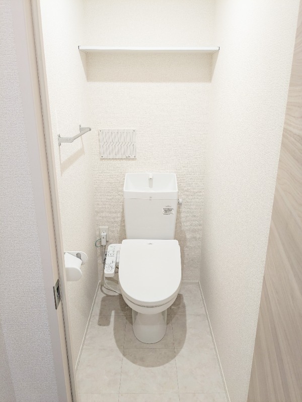 トイレ　図面と現状に相違がある場合には現状を優先