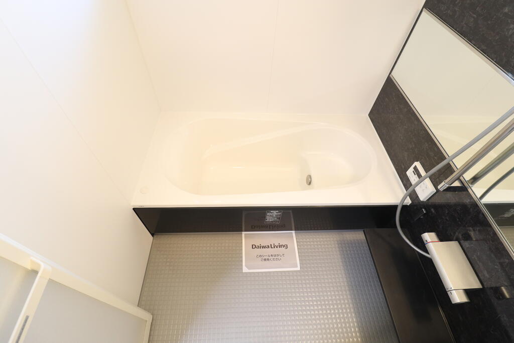 バス・シャワールーム　浴室です☆