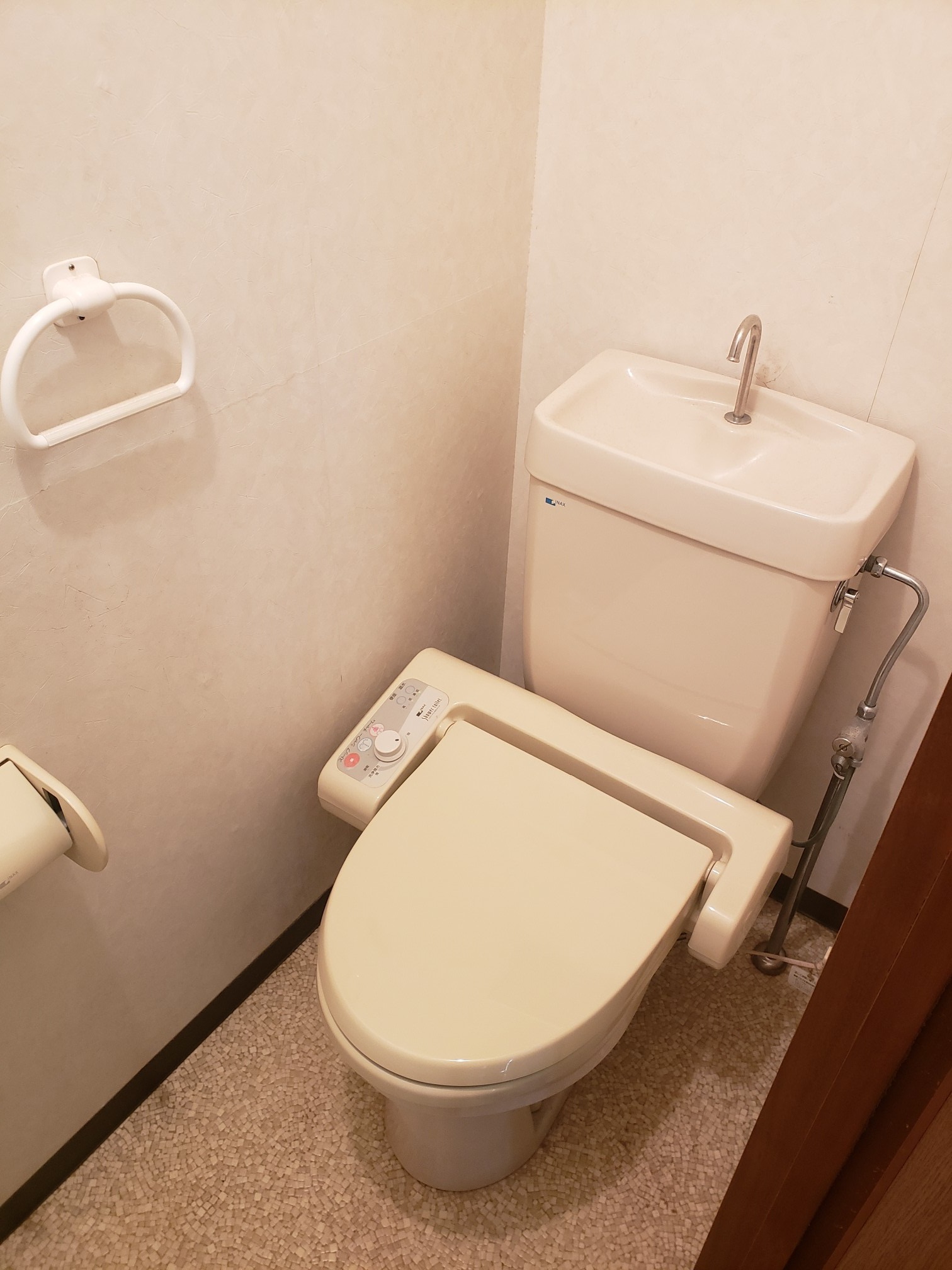 ワンモア2ビルのトイレ写真