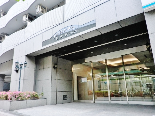 エントランス　エントランス・オートロック・エレベーター２基付