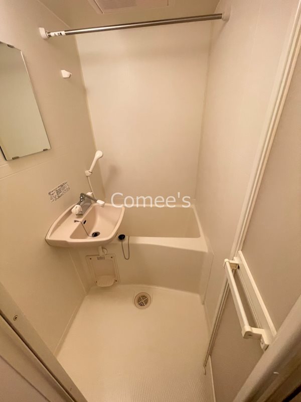 バス・シャワールーム　バスルーム