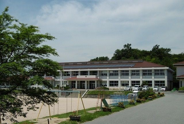小学校　板橋小学校（小学校）まで350m