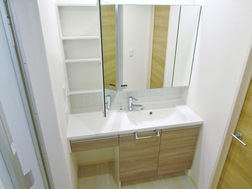 洗面設備　※同施工業者　イメージ写真