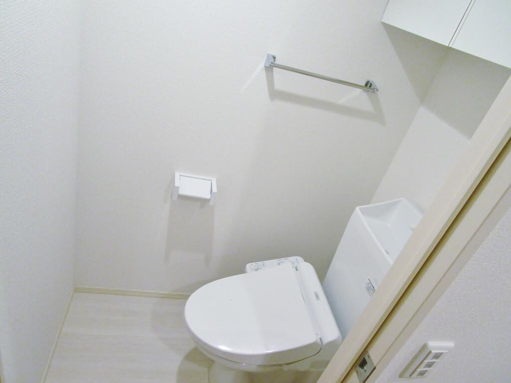 トイレ　※同施工業者　イメージ写真