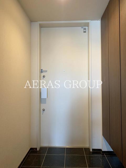 玄関　同タイプ参考写真