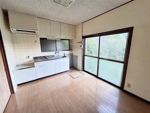 山吹二丁目戸建の内装写真