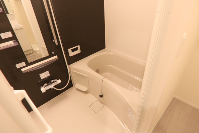 バス・シャワールーム　別室の参考写真です。※現況優先