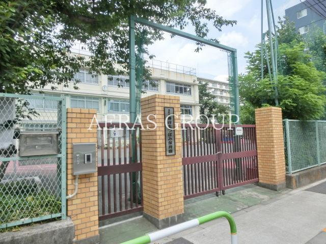 幼稚園・保育園　神谷北つぼみ保育園（幼稚園・保育園）まで369m