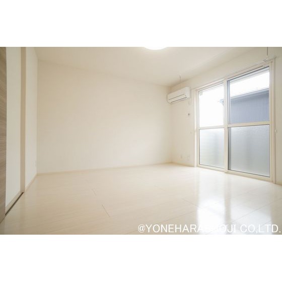 居室・リビング　※同タイプのお部屋