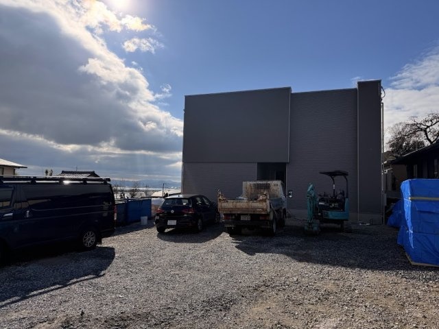 建物外観　建築中