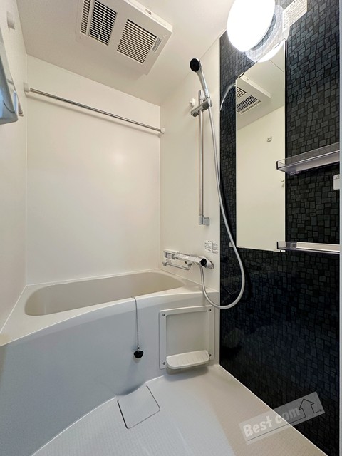 バス・シャワールーム　追い焚き付で寒い日も温まります♪