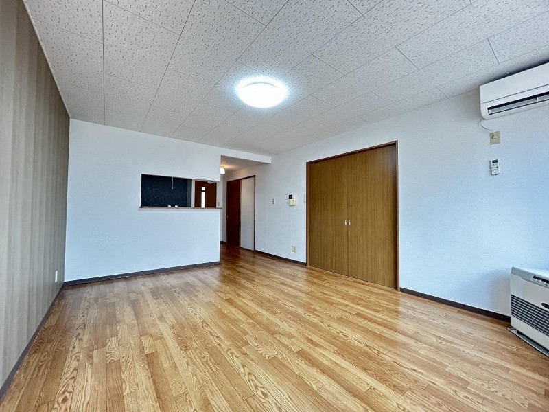 居室・リビング　リビング２