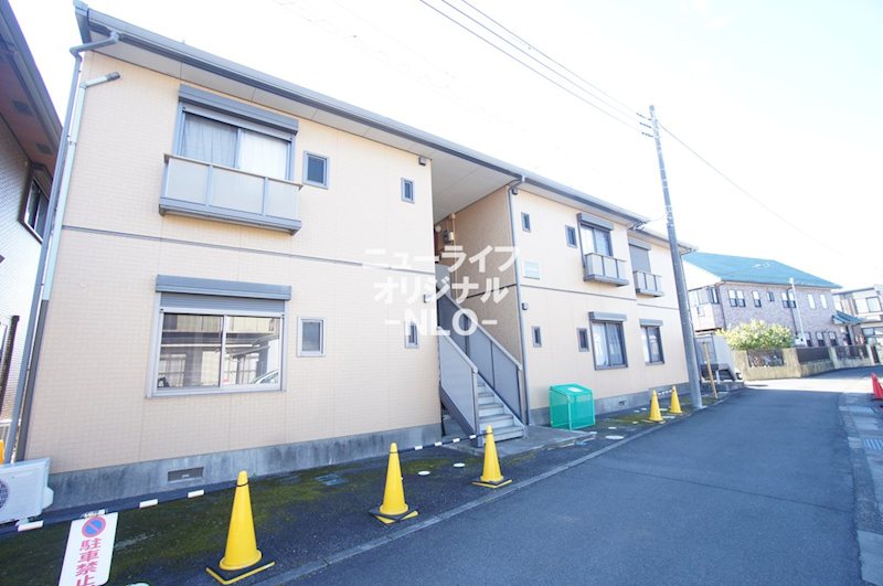 建物外観　積水ハウスの賃貸住宅シャーメゾン。