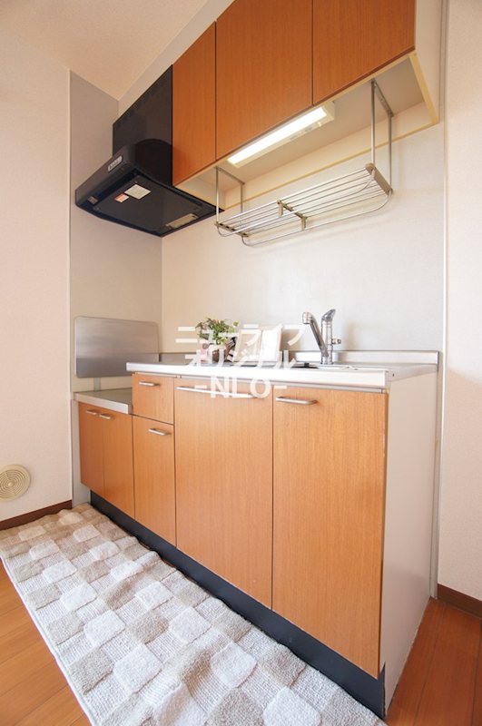 キッチン　収納充実のキッチンで水回りもすっきり使えます。