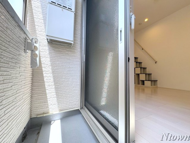 バルコニー　バルコニーがあります