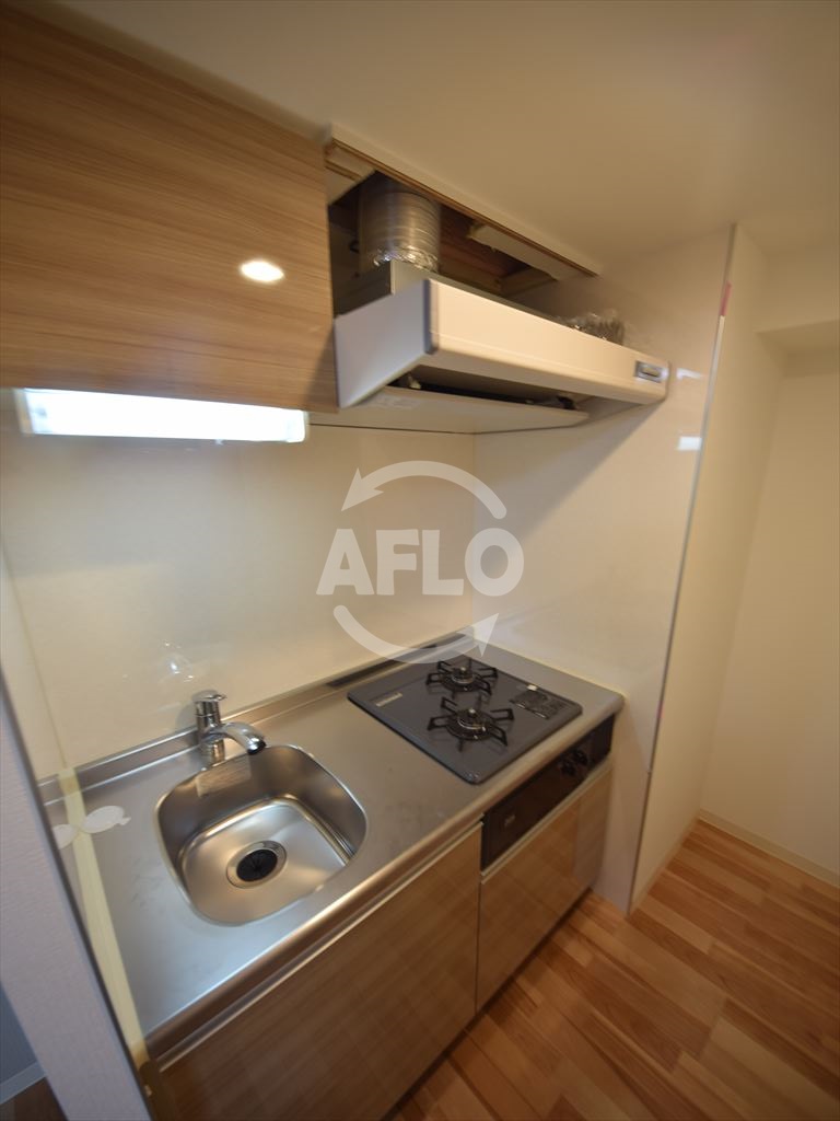 キッチン　ミラージュパレス難波東レジデンス　2口ガスシステムキッチン