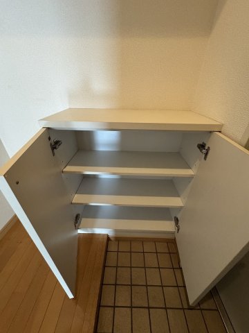 グランガーデン足代新町の内装写真