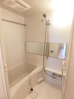 バス・シャワールーム　バス※別部屋参考写真