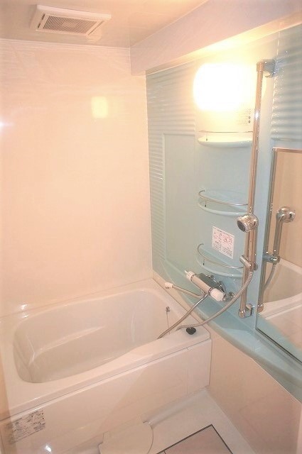 バス・シャワールーム　別号室