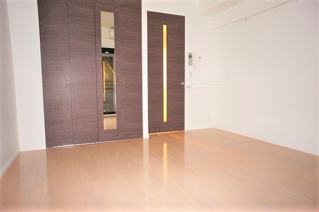 居室・リビング　別号室