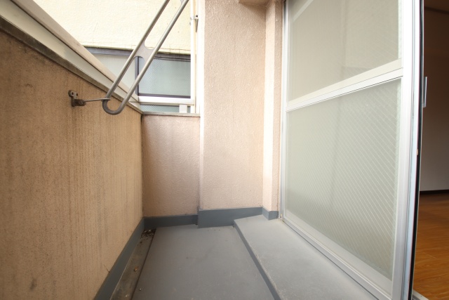 バルコニー　※別室の参考写真の為、現況優先です。