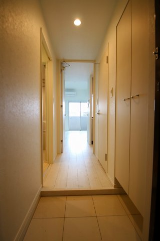 玄関　落ち着いた玄関です