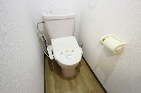 トイレ　※別部屋の写真です